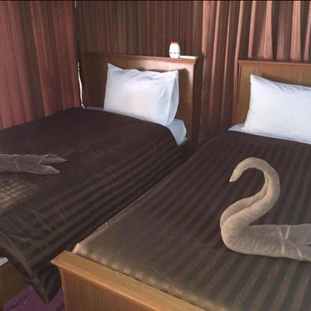 The Lazy Bar And Guesthouse Krabi Ngoại thất bức ảnh