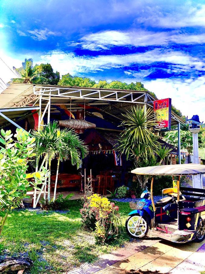 The Lazy Bar And Guesthouse Krabi Ngoại thất bức ảnh