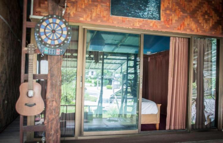 The Lazy Bar And Guesthouse Krabi Ngoại thất bức ảnh